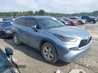 2021 Toyota Highlander L with VIN 5TDZZRAH8MS089048, listed as a IAAI auction lot 40830201 with 60,356 mi miles and . Bid and sale history available at DreamBid. Image 13.
