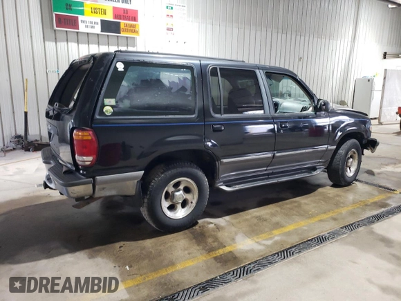1998 Ford Explorer XLT with VIN 1FMZU32P3WUA37001, listed as a Copart auction lot 50911365 with Not provided miles and Salvage title. Bid and sale history available at DreamBid. Image 3.
