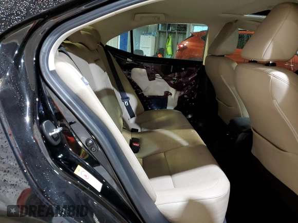 2017 Lexus IS 200t z VIN JTHBA1D22H5049141, wystawiony jako Copart lot #50064785 z przebiegiem 78 542 mil mil oraz Szkoda całkowita • Salvage title. Historia ofert i sprzedaży dostępna na DreamBid. Obrazek 10.