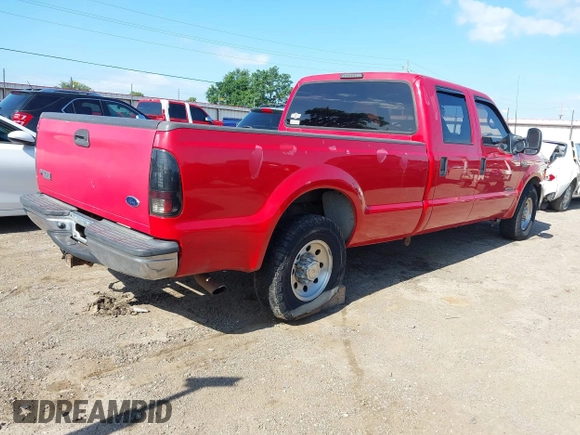 2000 Ford F-350 XL with VIN 3FTSW30F7YMA33373, listed as a IAAI auction lot 42512365 with 318,628 mi miles and . Bid and sale history available at DreamBid. Image 4.