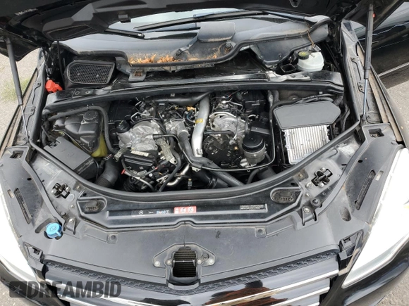 2011 Mercedes-Benz R 350 z VIN 4JGCB2FE3BA124973, wystawiony jako Copart lot #71129964 z przebiegiem 126 549 mil mil oraz Szkoda całkowita • Salvage title. Historia ofert i sprzedaży dostępna na DreamBid. Obrazek 11.