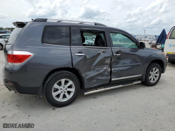 2013 Toyota Highlander with VIN 5TDZK3EH6DS133706, listed as a Copart auction lot 52105655 with 51,879 mi miles and Salvage Title. Bid and sale history available at carsss.com. Image 3.