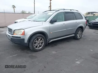 2005 Volvo XC90 with VIN YV1CZ852851176303, listed as a IAAI auction lot 41863268 with 191,742 mi miles. Bid and sale history available at carsss.com. Image 2.