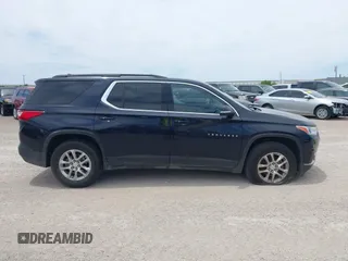 2020 Chevrolet Traverse LT Cloth z VIN 1GNERGKW3LJ151698, wystawiony jako IAAI lot #42016109 z przebiegiem 61 084 mil mil oraz . Historia ofert i sprzedaży dostępna na DreamBid. Obrazek 13.