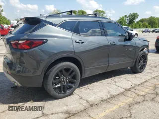 2020 Chevrolet Blazer LT z VIN 3GNKBCRS4LS553134, wystawiony jako Copart lot #56344865 z przebiegiem 72 171 mil mil oraz Szkody całkowita. Historia ofert i sprzedaży dostępna na DreamBid. Obrazek 3.