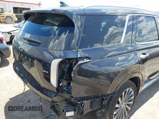 2024 Hyundai Palisade Calligraphy z VIN KM8R7DGE4RU710628, wystawiony jako IAAI lot #42223597 z przebiegiem 39 156 mil mil oraz . Historia ofert i sprzedaży dostępna na DreamBid. Obrazek 17.