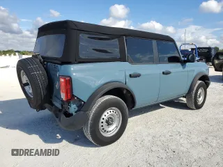 2023 Ford Bronco with VIN 1FMDE5BH2PLA98570, listed as a Copart auction lot 86015914 with 10,262 mi miles and Salvage Title. Bid and sale history available at DreamBid. Image 3.