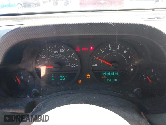 2008 Jeep Wrangler Unlimited X with VIN 1J4GA39148L596727, listed as a IAAI auction lot 42632457 with 175,000 mi miles and . Bid and sale history available at DreamBid. Image 7.