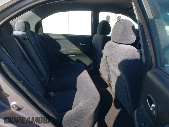 2005 Hyundai Sonata GL with VIN KMHWF25S25A189598, listed as a IAAI auction lot 41702272 with 116,143 mi miles. Bid and sale history available at carsss.com. Image 8.