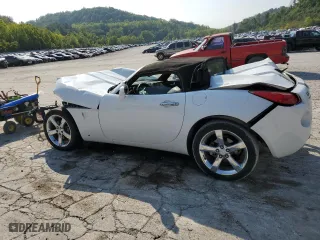 2007 Pontiac Solstice with VIN 1G2MB35B37Y125386, listed as a Copart auction lot 69329034 with 116,898 mi miles and Salvage Title. Bid and sale history available at carsss.com. Image 2.