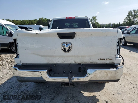2024 Ram 2500 Tradesman with VIN 3C6UR5HJ5RG124704, listed as a Copart auction lot 59898785 with Not provided miles and Clean title. Bid and sale history available at DreamBid. Image 6.