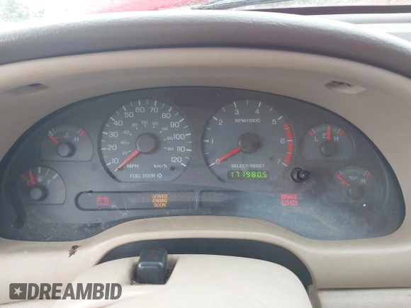 2003 Ford Mustang Deluxe with VIN 1FAFP44433F314534, listed as a IAAI auction lot 42368748 with 171,980 mi miles and . Bid and sale history available at DreamBid. Image 7.