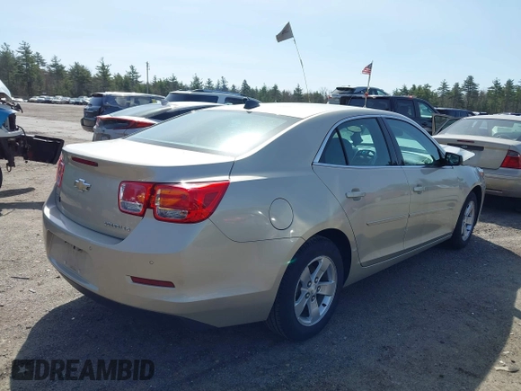 2014 Chevrolet Malibu LS with VIN 1G11B5SL3EF128149, listed as a IAAI auction lot 42117946 with 20,910 mi miles and . Bid and sale history available at DreamBid. Image 4.