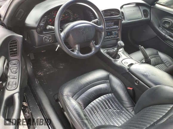 2002 Chevrolet Corvette with VIN 1G1YY32G325123703, listed as a Copart auction lot 77258804 with 26,325 mi miles and Salvage Title. Bid and sale history available at carsss.com. Image 8.