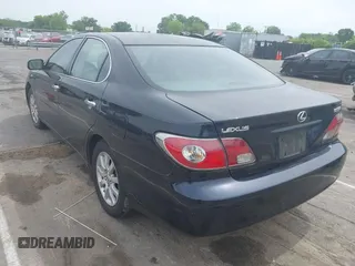 2004 Lexus ES 350 with VIN JTHBA30G445000983, listed as a IAAI auction lot 42221053 with 255,598 mi miles and . Bid and sale history available at DreamBid. Image 3.