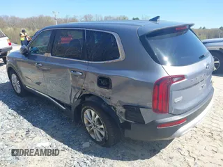 2020 Kia Telluride LX z VIN 5XYP2DHC3LG073697, wystawiony jako IAAI lot #42080775 z przebiegiem 78 069 mil mil oraz . Historia ofert i sprzedaży dostępna na DreamBid. Obrazek 3.