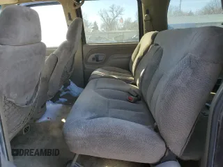 1997 Chevrolet Suburban with VIN 3GNFK16R3VG112298, listed as a Copart auction lot 45737385 with 266,938 mi miles and Salvage Title. Bid and sale history available at carsss.com. Image 12.