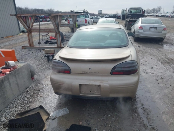 2003 Pontiac Grand Prix GT with VIN 1G2WP52K23F162669, listed as a IAAI auction lot 41467652 with 184,922 mi miles. Bid and sale history available at carsss.com. Image 16.