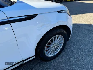 2019 Land Rover Range Rover Velar z VIN SALYA2EX6KA217320, wystawiony jako Copart lot #82631684 z przebiegiem 93 830 mil mil oraz Czysty tytuł • Clean title. Historia ofert i sprzedaży dostępna na DreamBid. Obrazek 10.