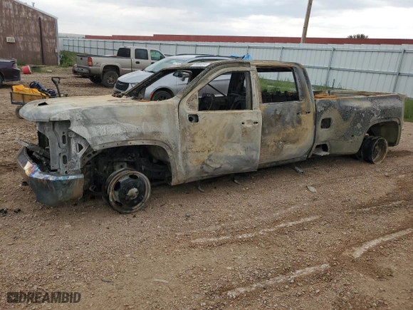 2022 Chevrolet Silverado 3500HD LT with VIN 1GC4YTEY2NF157463, listed as a Copart auction lot 65605204 with 0 mi miles and Salvage Title. Bid and sale history available at carsss.com. Image 1.
