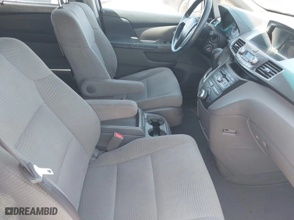2012 Honda Odyssey EX with VIN 5FNRL5H44CB104919, listed as a IAAI auction lot 41991325 with 158,337 mi miles. Bid and sale history available at carsss.com. Image 5.