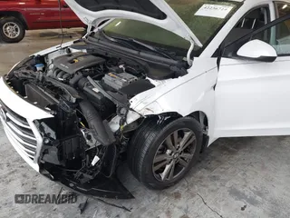 2017 Hyundai Elantra Limited z VIN 5NPD84LF2HH207960, wystawiony jako IAAI lot #42236729 z przebiegiem 78 222 mil mil oraz . Historia ofert i sprzedaży dostępna na DreamBid. Obrazek 6.