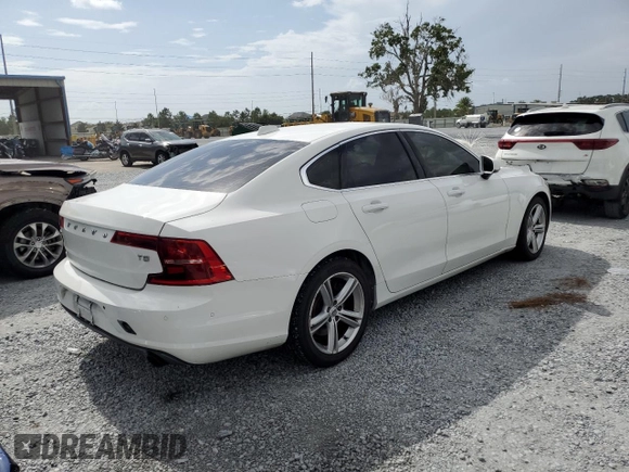 2017 Volvo S90 Momentum z VIN YV1102AK7H1008418, wystawiony jako Copart lot #61140255 z przebiegiem 122 787 mil mil oraz Czysty tytuł • Clean title. Historia ofert i sprzedaży dostępna na DreamBid. Obrazek 3.