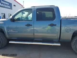2008 Chevrolet Silverado 1500 LTZ with VIN 3GCEK13M08G115256, listed as a IAAI auction lot 41702859 with 171,877 mi miles. Bid and sale history available at carsss.com. Image 14.