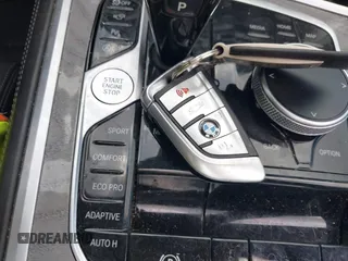 2020 BMW 8 Series 840i с VIN WBADZ4C04LCD01352, выставлен на аукционе IAAI как лот 40232421 с пробегом 22 534 миль миль и . История ставок и продаж доступна на DreamBid. Изображение 11.