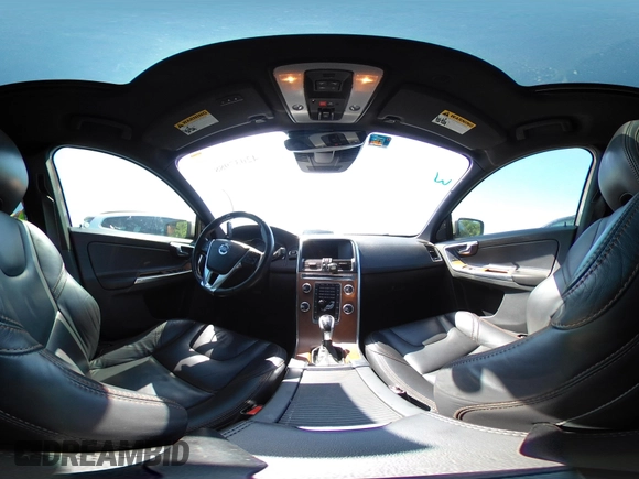 2015 Volvo XC60 T6 Drive-E Platinum с VIN YV449MDM8F2664536, выставлен на аукционе IAAI как лот 42037988 с пробегом 126 550 миль миль и . История ставок и продаж доступна на DreamBid. Изображение 18.