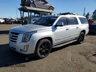 2020 Cadillac Escalade ESV Luxury z VIN 1GYS4HKJ3LR125697, wystawiony jako Copart lot #80334514 z przebiegiem 113 988 mil mil oraz Szkoda całkowita • Salvage title. Historia ofert i sprzedaży dostępna na DreamBid. Obrazek 1.