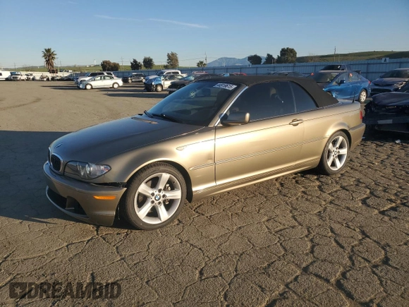 2006 BMW 3 Series 325Ci with VIN WBABW33426PX87764, listed as a Copart auction lot 44919615 with 111,471 mi miles and Salvage Title. Bid and sale history available at carsss.com. Image 1.