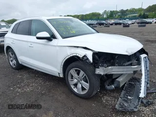 2018 Audi Q5 Premium Plus z VIN WA1BNAFY4J2226362, wystawiony jako IAAI lot #42306471 z przebiegiem 46 391 mil mil oraz . Historia ofert i sprzedaży dostępna na DreamBid. Obrazek 1.