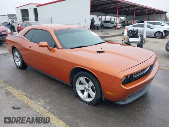 2011 Dodge Challenger z VIN 2B3CJ4DG9BH602419, wystawiony jako IAAI lot #40753257 z przebiegiem 124 282 mil mil oraz . Historia ofert i sprzedaży dostępna na DreamBid. Obrazek 1.