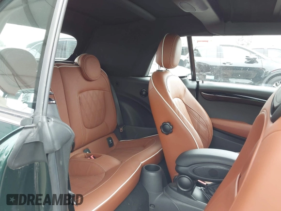 2019 MINI Convertible Cooper S z VIN WMWWG9C5XK3E40620, wystawiony jako IAAI lot #42379122 z przebiegiem 5 496 mil mil oraz . Historia ofert i sprzedaży dostępna na DreamBid. Obrazek 8.