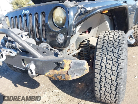 2011 Jeep Wrangler Rubicon with VIN 1J4HA6D14BL508098, listed as a IAAI auction lot 41423284 with 49,840 mi miles and . Bid and sale history available at carsss.com. Image 6.