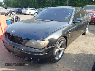 2008 BMW 7 Series 750Li z VIN WBAHN83518DT86472, wystawiony jako IAAI lot #42261898 z przebiegiem 175 875 mil mil oraz . Historia ofert i sprzedaży dostępna na DreamBid. Obrazek 2.