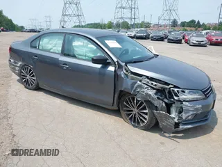 2015 Volkswagen Jetta SE with VIN 3VWD17AJ3FM400653, listed as a IAAI auction lot 42436240 with 149,022 mi miles and . Bid and sale history available at DreamBid. Image 1.