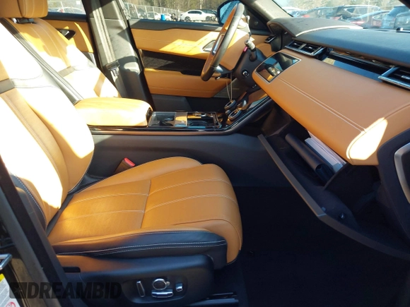 2018 Land Rover Range Rover Velar R-Dynamic HSE with VIN SALYM2RV6JA758768, listed as a IAAI auction lot 41753401 with 30,324 mi miles and . Bid and sale history available at DreamBid. Image 5.
