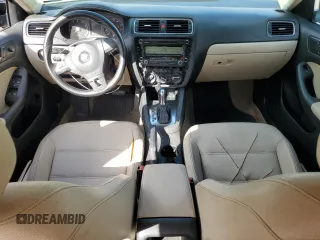 2011 Volkswagen Jetta SE with VIN 3VWDZ7AJ8BM383450, listed as a Copart auction lot 80899484 with 191,498 mi miles and Salvage title. Bid and sale history available at DreamBid. Image 8.