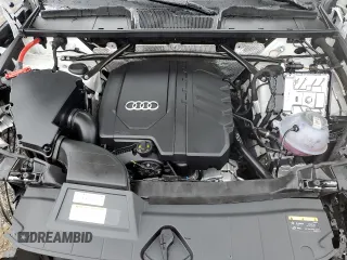 2024 Audi Q5 S line Premium Plus z VIN WA1EAAFY0R2074164, wystawiony jako Copart lot #51284815 z przebiegiem 1 324 mil mil oraz Szkoda całkowita • Salvage title. Historia ofert i sprzedaży dostępna na DreamBid. Obrazek 12.