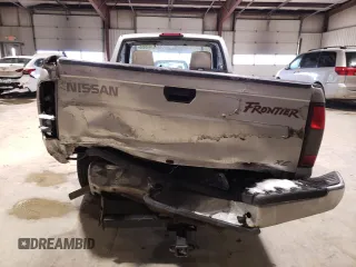 2000 Nissan Frontier XE z VIN 1N6DD21S1YC392012, wystawiony jako Copart lot #41843855 z przebiegiem 208 449 mil mil oraz Szkoda całkowita • Salvage title. Historia ofert i sprzedaży dostępna na DreamBid. Obrazek 6.