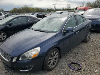 2012 Volvo S60 T5 z VIN YV1622FS9C2119516, wystawiony jako Copart lot #53522975 z przebiegiem 151 899 mil mil oraz Szkoda całkowita • Salvage title. Historia ofert i sprzedaży dostępna na DreamBid. Obrazek 1.