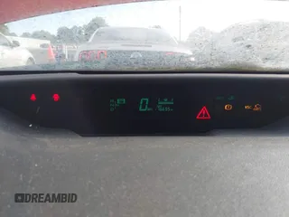 2007 Toyota Prius z VIN JTDKB20U177640799, wystawiony jako IAAI lot #42735117 z przebiegiem 176 695 mil mil oraz . Historia ofert i sprzedaży dostępna na DreamBid. Obrazek 7.