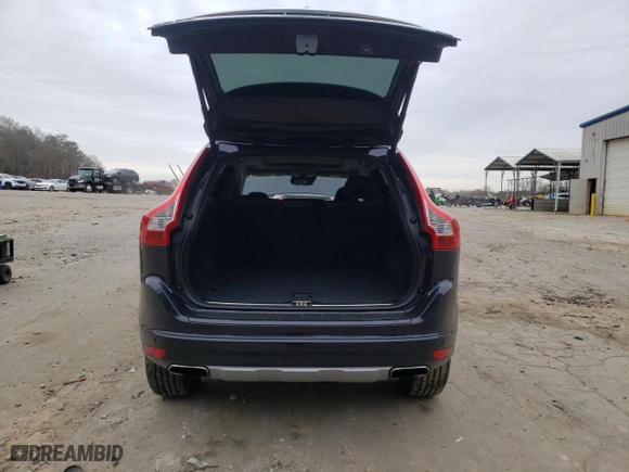 2016 Volvo XC60 T5 Platinum with VIN YV4612RM7G2843729, listed as a Copart auction lot 89247715 with 85,896 mi miles and Salvage Title. Bid and sale history available at carsss.com. Image 6.