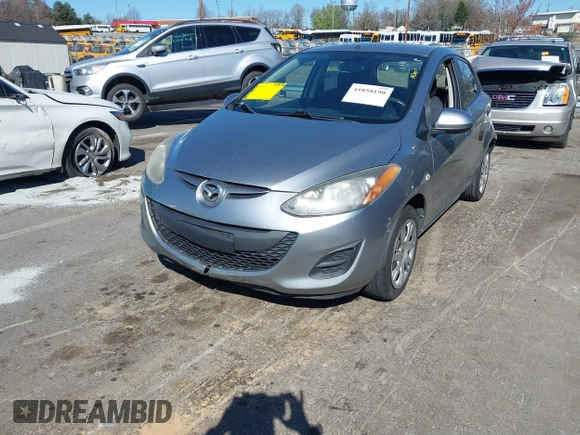 2011 Mazda 2 Sport z VIN JM1DE1HY2B0105631, wystawiony jako IAAI lot #41858190 z przebiegiem 188 253 mil mil oraz . Historia ofert i sprzedaży dostępna na DreamBid. Obrazek 2.