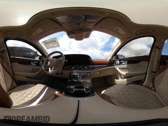 2019 Mercedes-Benz E 450 z VIN WDDZF6JB3KA508944, wystawiony jako IAAI lot #41924160 z przebiegiem 62 302 mil mil oraz . Historia ofert i sprzedaży dostępna na DreamBid. Obrazek 18.