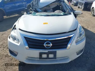 2015 Nissan Altima S with VIN 1N4AL3AP8FN309659, listed as a IAAI auction lot 41704516 with 172,330 mi miles and . Bid and sale history available at carsss.com. Image 11.