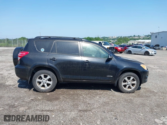 2010 Toyota RAV4 Limited с VIN JTMDK4DV2AD012802, выставлен на аукционе IAAI как лот 42562662 с пробегом 283 501 миль миль и . История ставок и продаж доступна на DreamBid. Изображение 13.