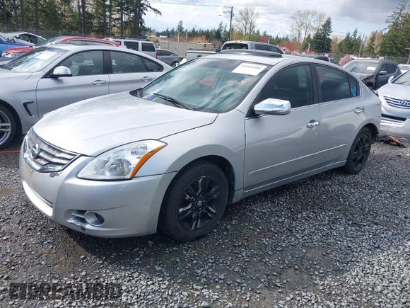 2011 Nissan Altima 2.5 S with VIN 1N4AL2AP0BC139989, listed as a IAAI auction lot 41944286 with 198,253 mi miles. Bid and sale history available at carsss.com. Image 2.